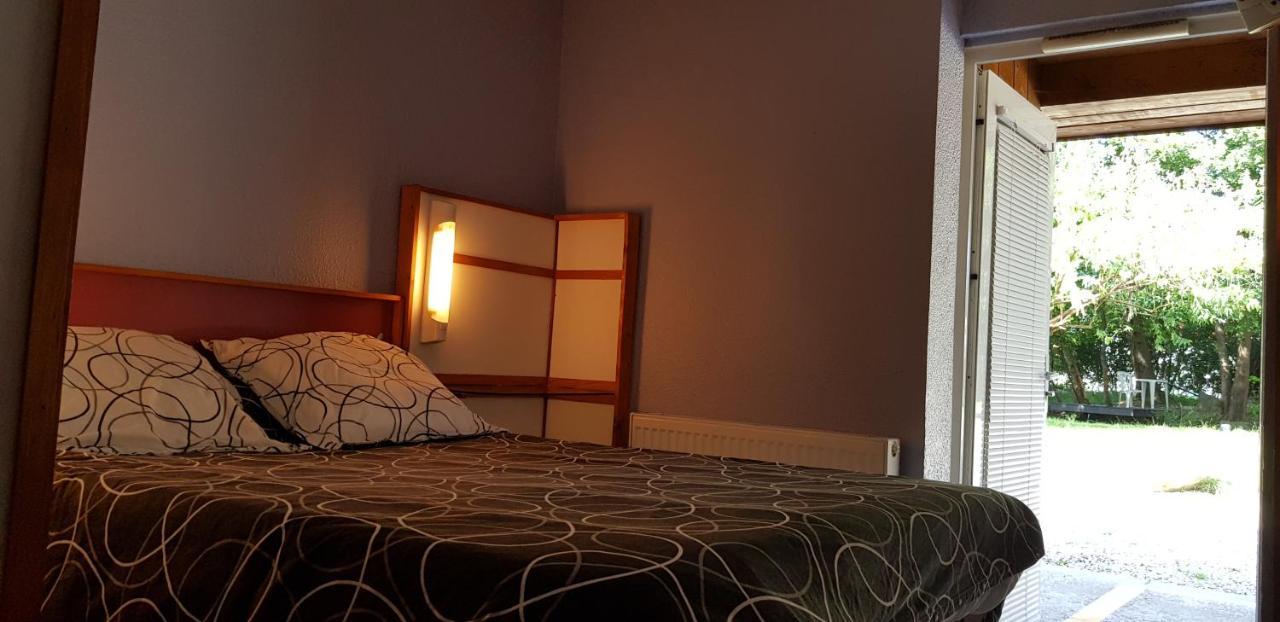 Hotel Eco Logis Espace Bellevue Семеак Экстерьер фото